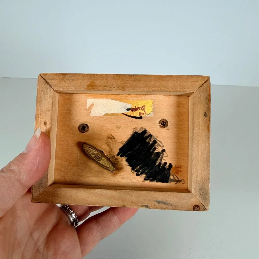 Vintage Wooden Music Box‎ with Hummel Illustration Hinged Lid little girls